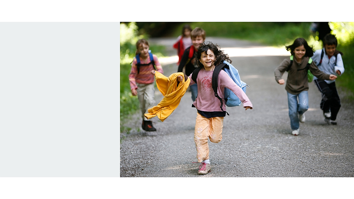 springende-Kinder.psd.jpg
